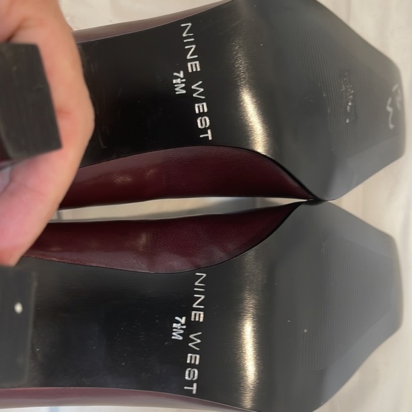 Nine West burgundy women’s shoes size 7 1/2 - Picture 6 of 8